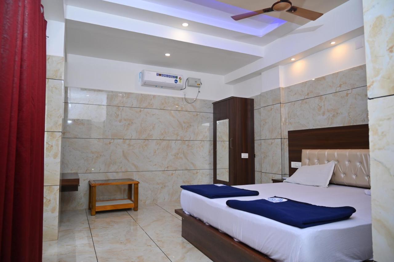 Blue Pearl Beach Guest House Māvalli المظهر الخارجي الصورة