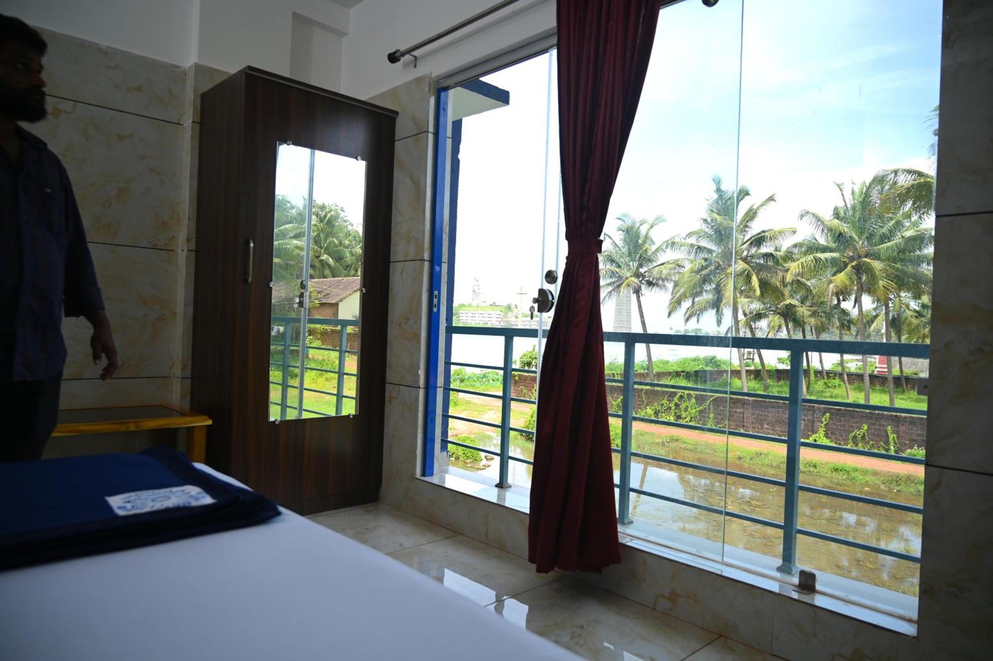 Blue Pearl Beach Guest House Māvalli المظهر الخارجي الصورة