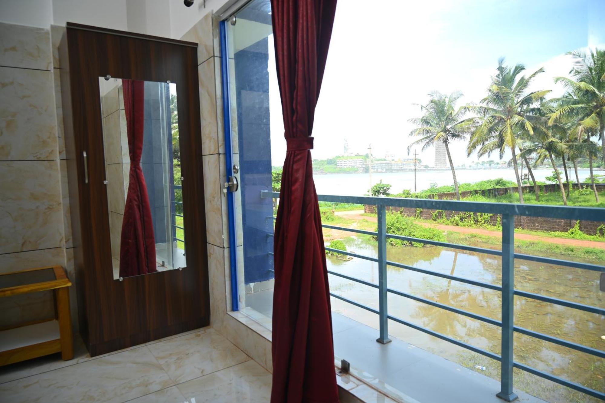 Blue Pearl Beach Guest House Māvalli المظهر الخارجي الصورة